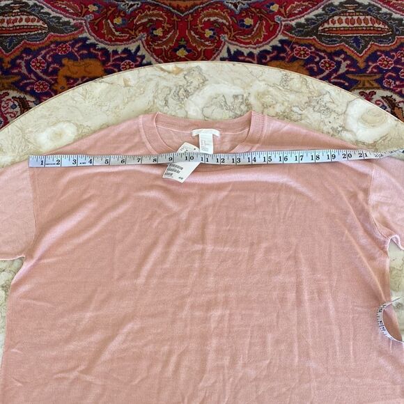 NWT H&M Soft Pink Oversized Light Knit Sweater - Picture 11 of 13